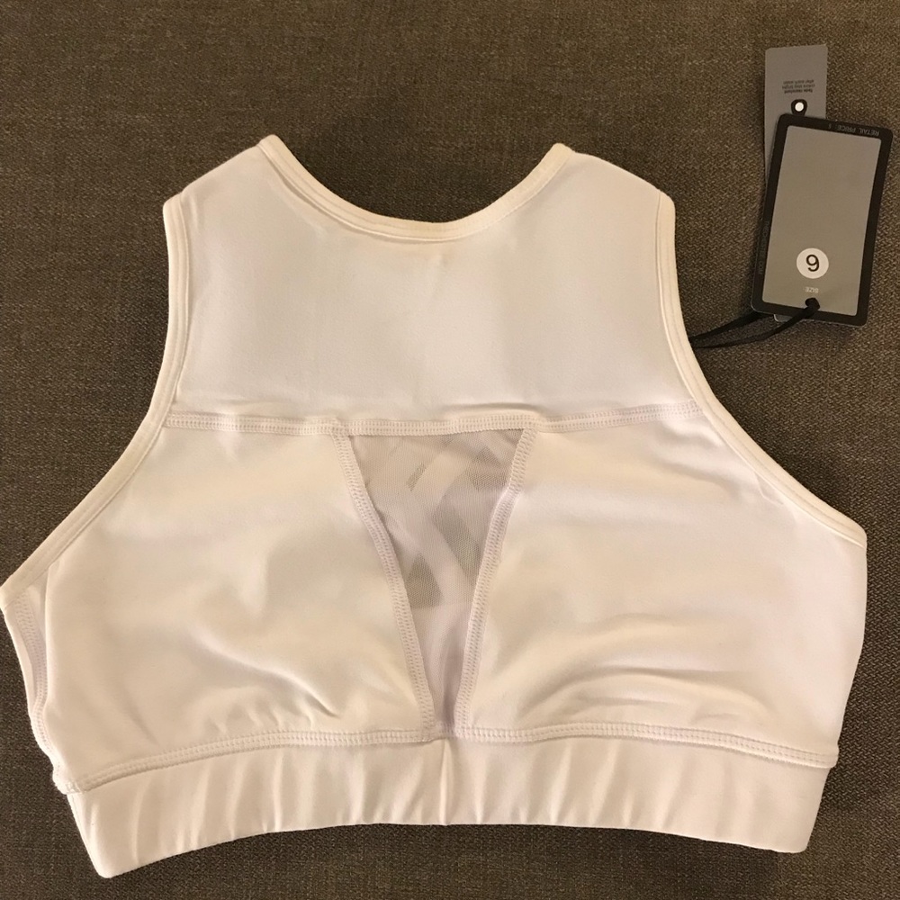 Chestee “The Tiffany” Sports Bra White Size 6 NWT
